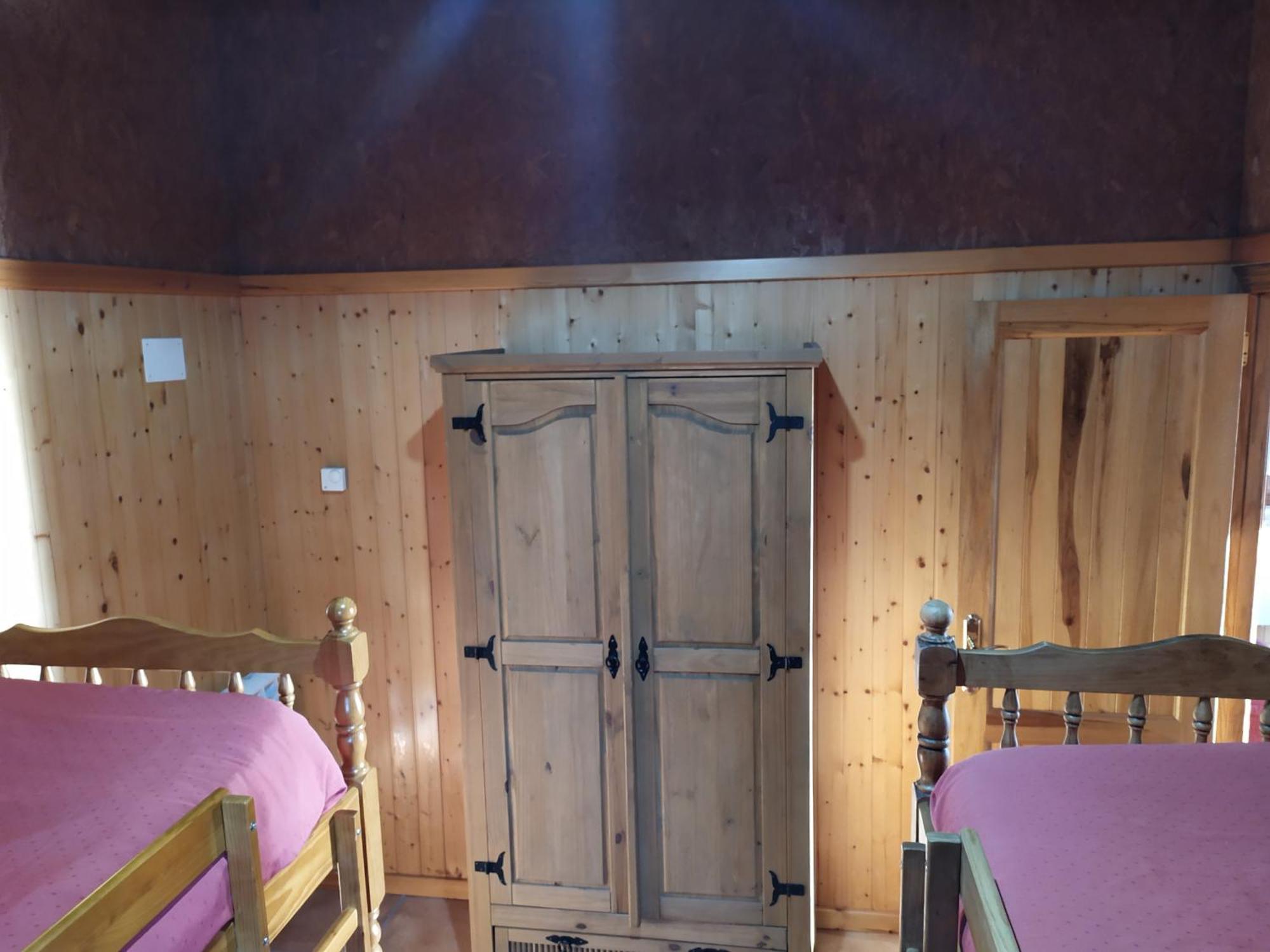 Camping Casa Fausto Cerca De Dinopolis Formiche Alto Bilik gambar