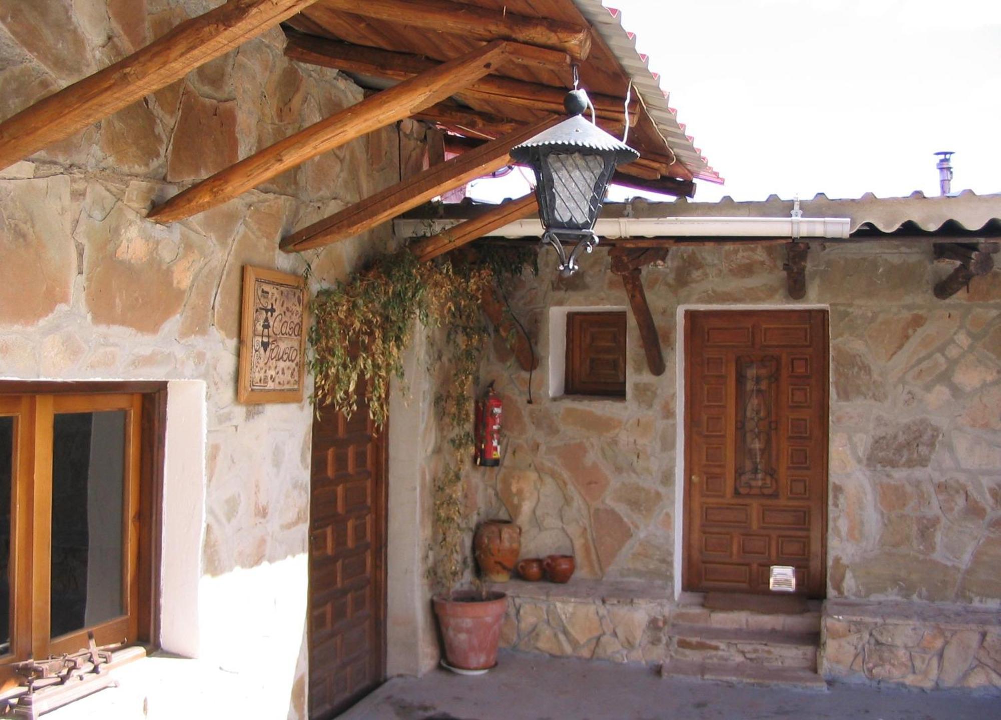 Camping Casa Fausto Cerca De Dinopolis Formiche Alto Bilik gambar