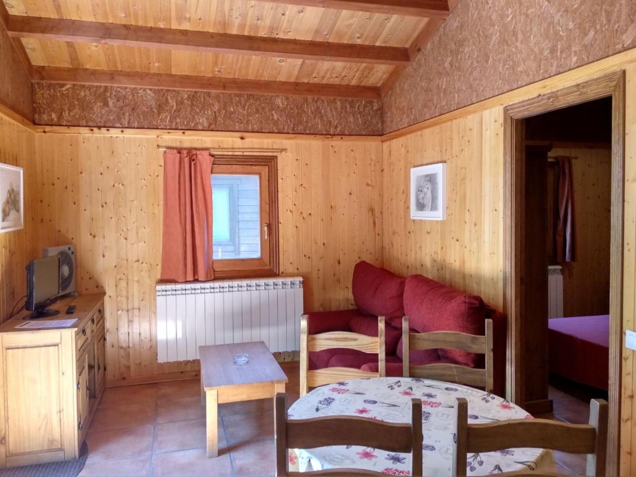 Camping Casa Fausto Cerca De Dinopolis Formiche Alto Luaran gambar