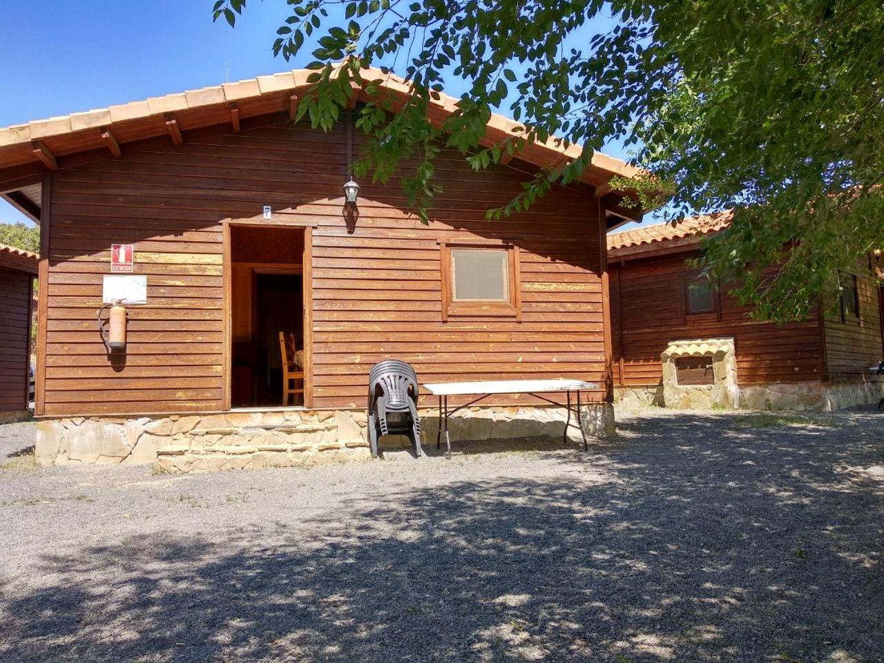 Camping Casa Fausto Cerca De Dinopolis Formiche Alto Luaran gambar
