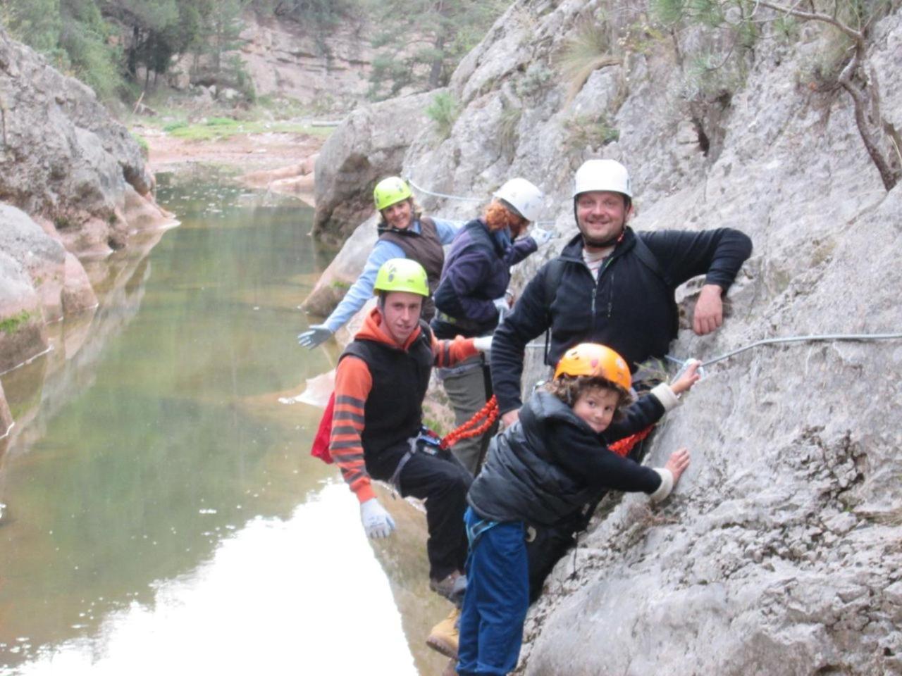 Camping Casa Fausto Cerca De Dinopolis Formiche Alto Luaran gambar