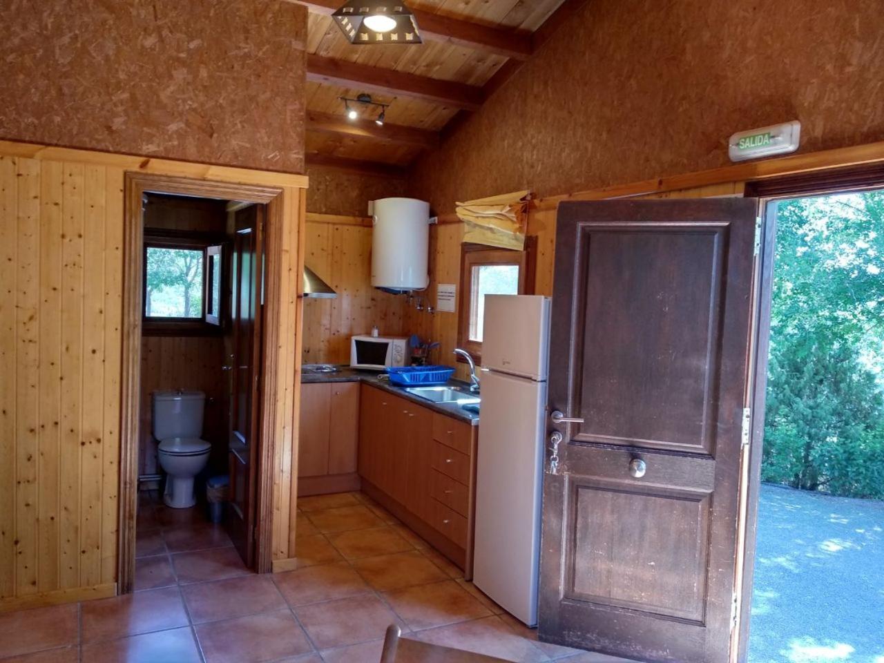 Camping Casa Fausto Cerca De Dinopolis Formiche Alto Luaran gambar